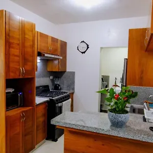 Hermoso Apartamento, 3 Espaciosas, 2 Aires Acondicionados Apartamento